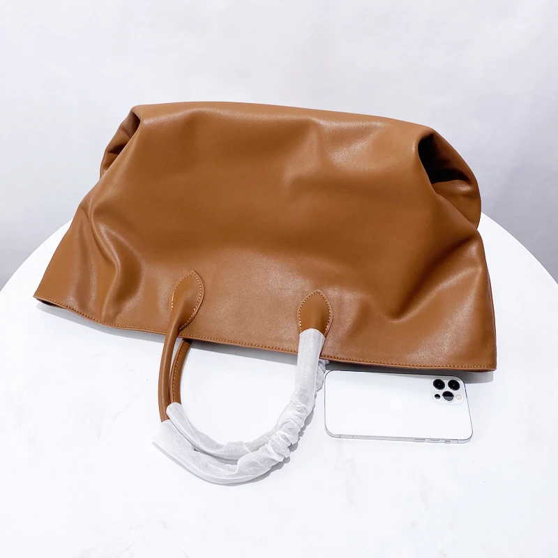 Genuine Leather Large Capacity Big Bags For Women Luxury Designer Handbag And Purses 2024 New In Vintage Cowhide Commuting Tote