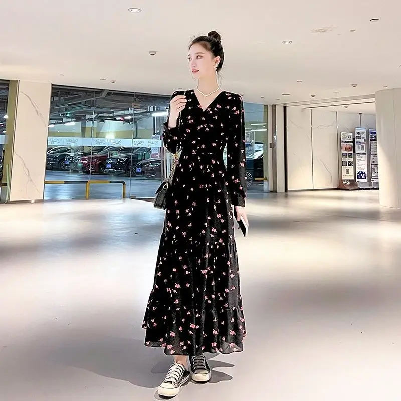 Color: black, Size: S - Chiffon floral dress 2024 spring/summer new high waisted slimming knee length skirt light luxury French style large skirt 3FWF