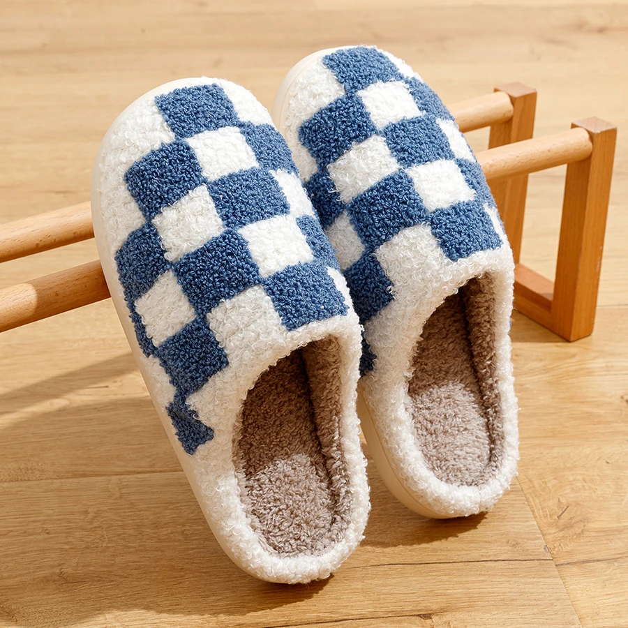 Color: Blue, Shoe Size: 39-40 - Fashion Retro Checker Women's Winter Warm Home Slippers Couple Indoor Bedroom Plush Anti-slip Soft Sole Leisure Shoes Men