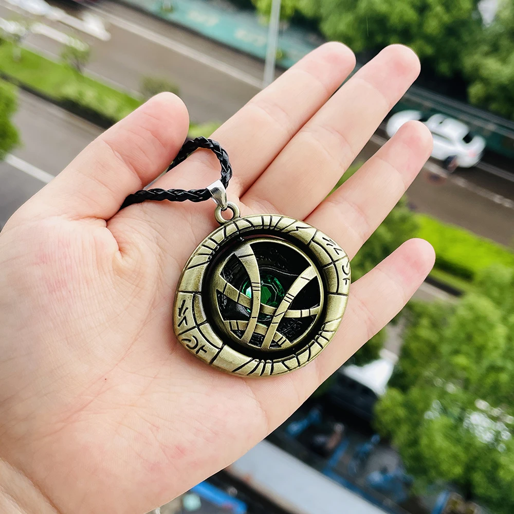 Metal color: Light Yellow Gold Color - Marvel Avengers Dr Strange Necklace Doctor Strange Infinity Time Stones Eye of Agamotto Rotatable Necklace Kpop