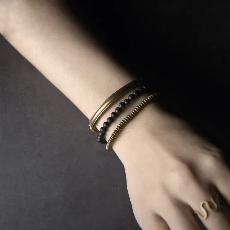 Length: 18cm - Metallic Copper Lava Stone Handmade Bracelet Multi Row Jewelry For Men Women Rock Street Hardwear Original Design Bangle