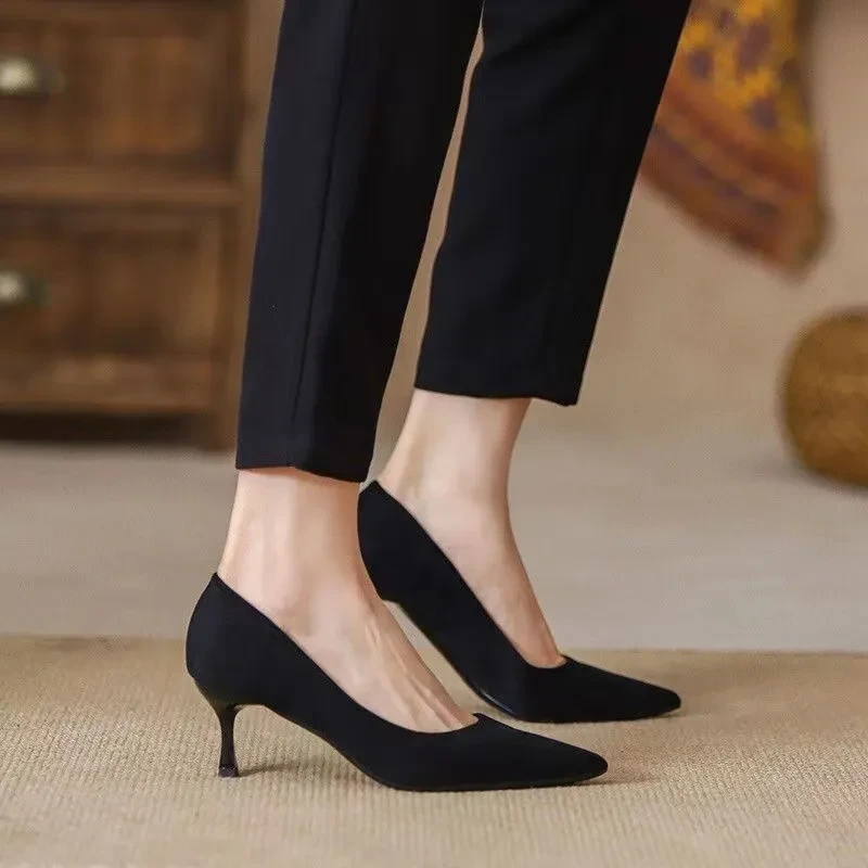 Women's Court Shoes