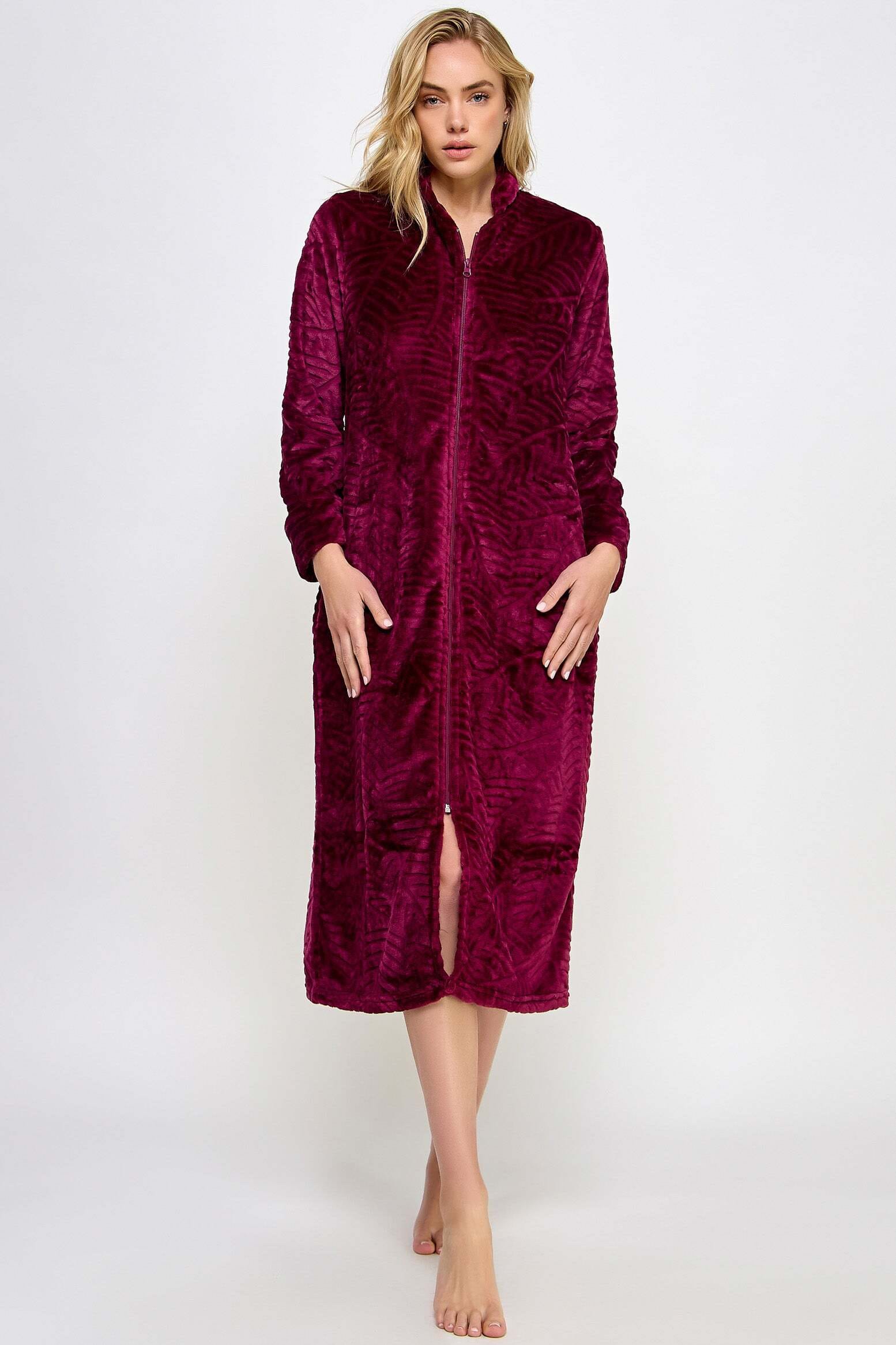 2489 Sabrina Robe