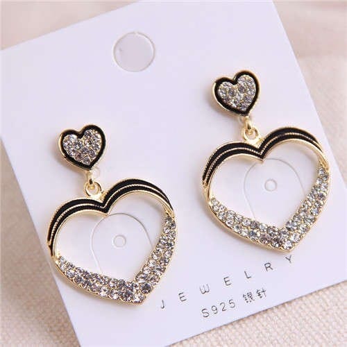 Rhinestone Decorated Graceful Korean Fashion Hollow Heart Design Women Earrings