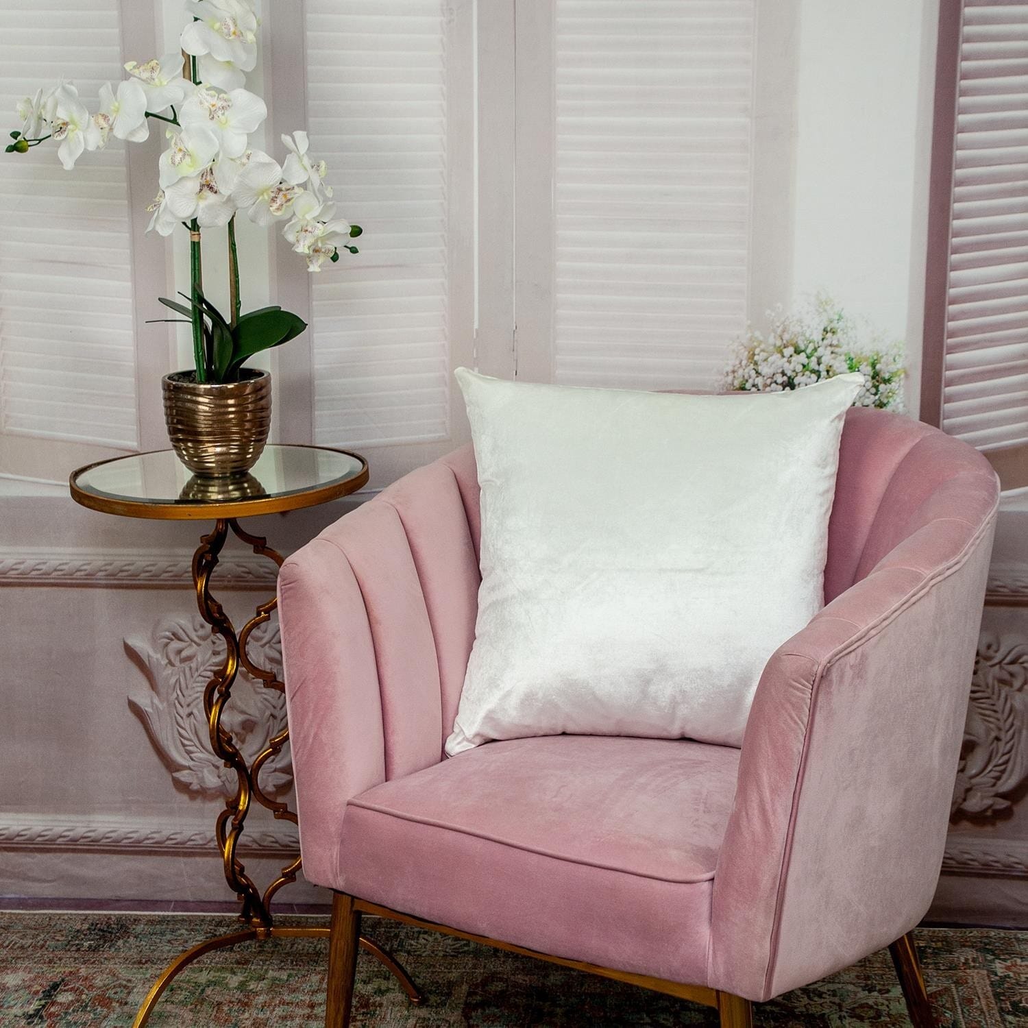 22" White Cotton Blend Throw Pillow