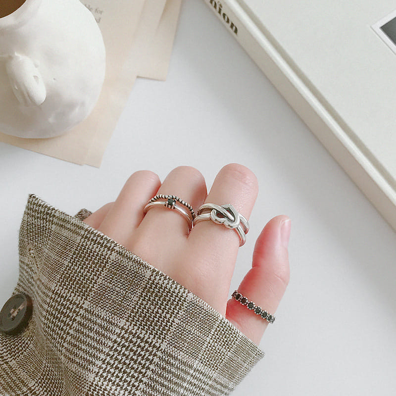 Retro Hollow Heart 925 Sterling Silver Adjustable Ring