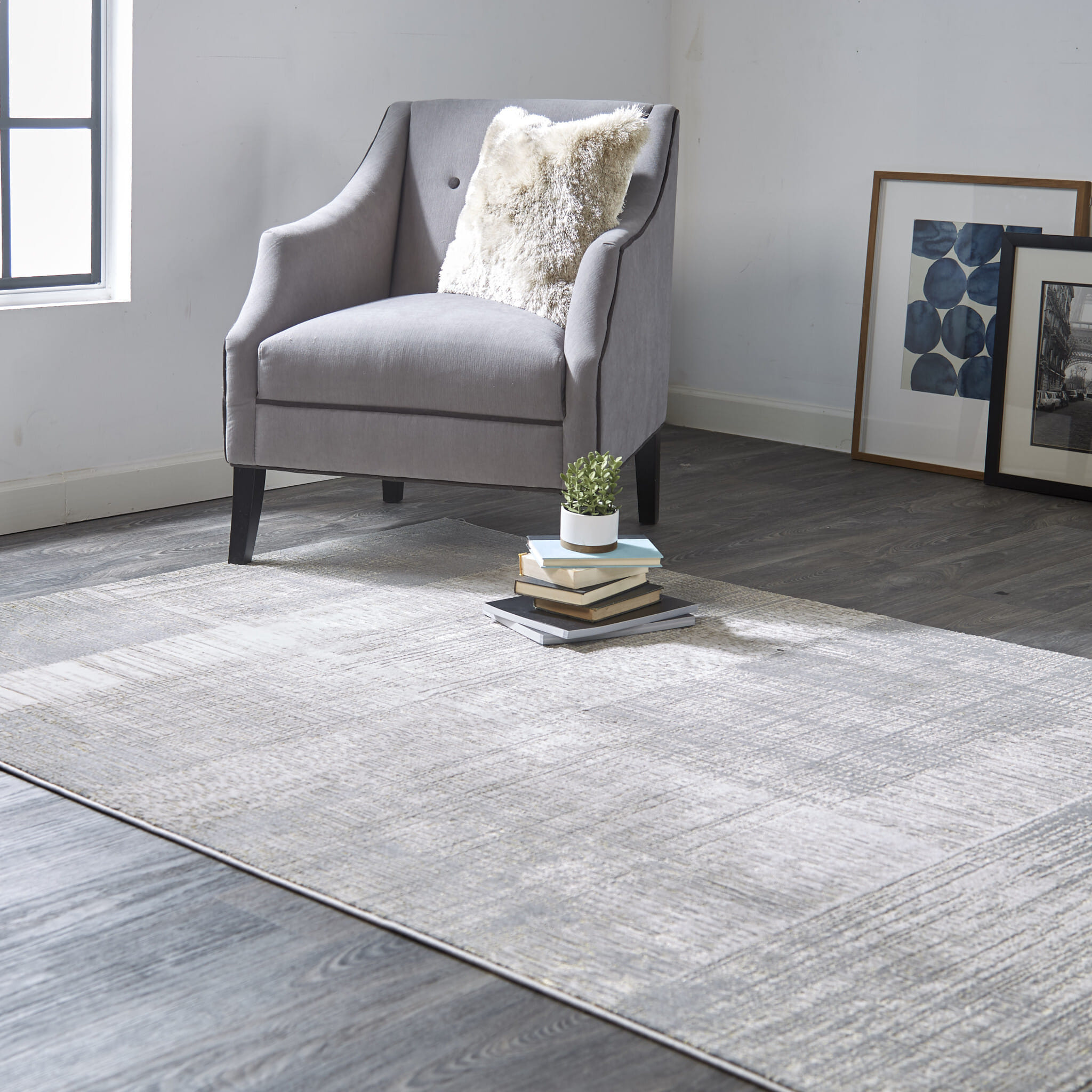 12' X 15' Gray And Ivory Abstract Area Rug