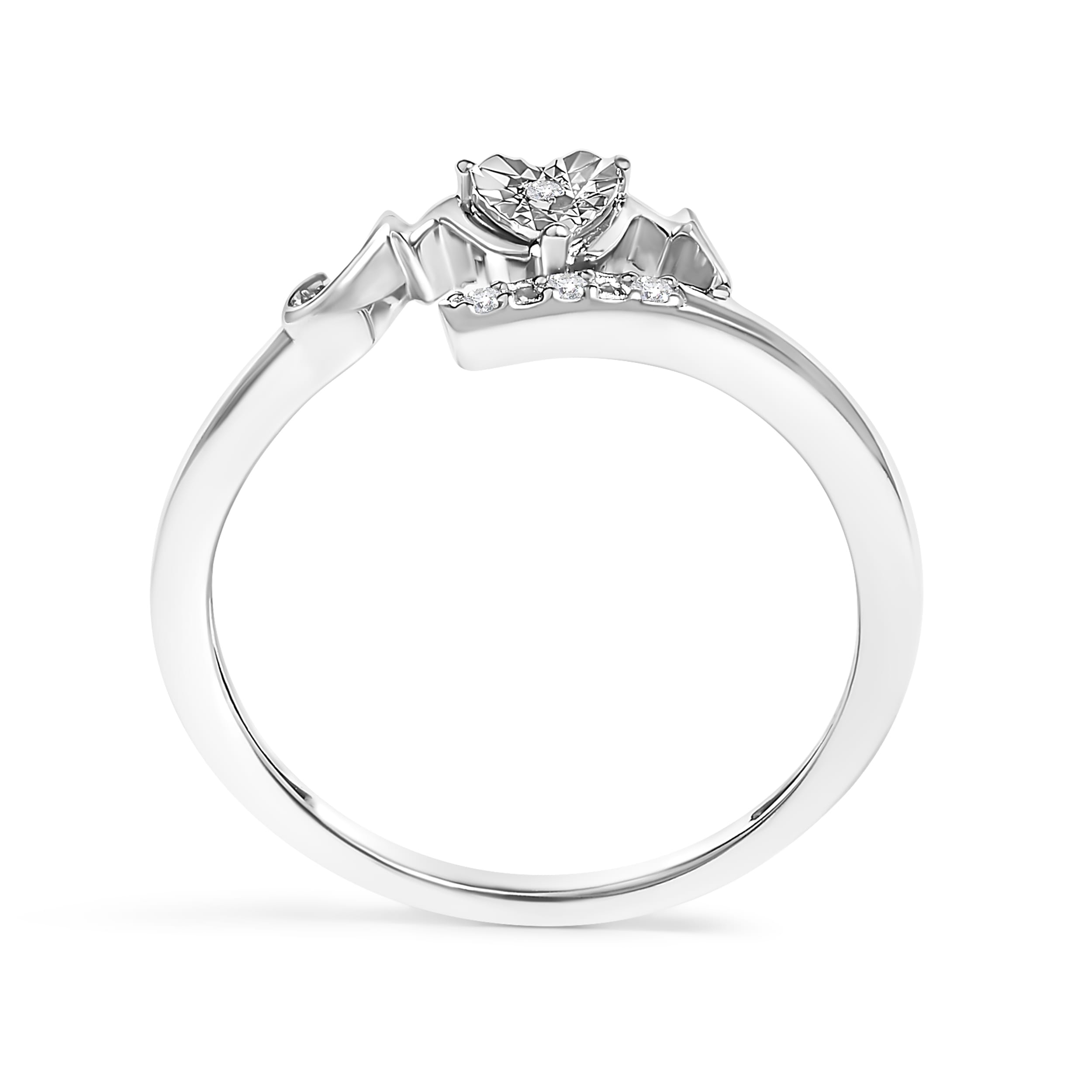 .925 Sterling Silver Diamond Accent "MOM" Heart Ring (J-K Color, I2-I3 Clarity) - Ring Size 7