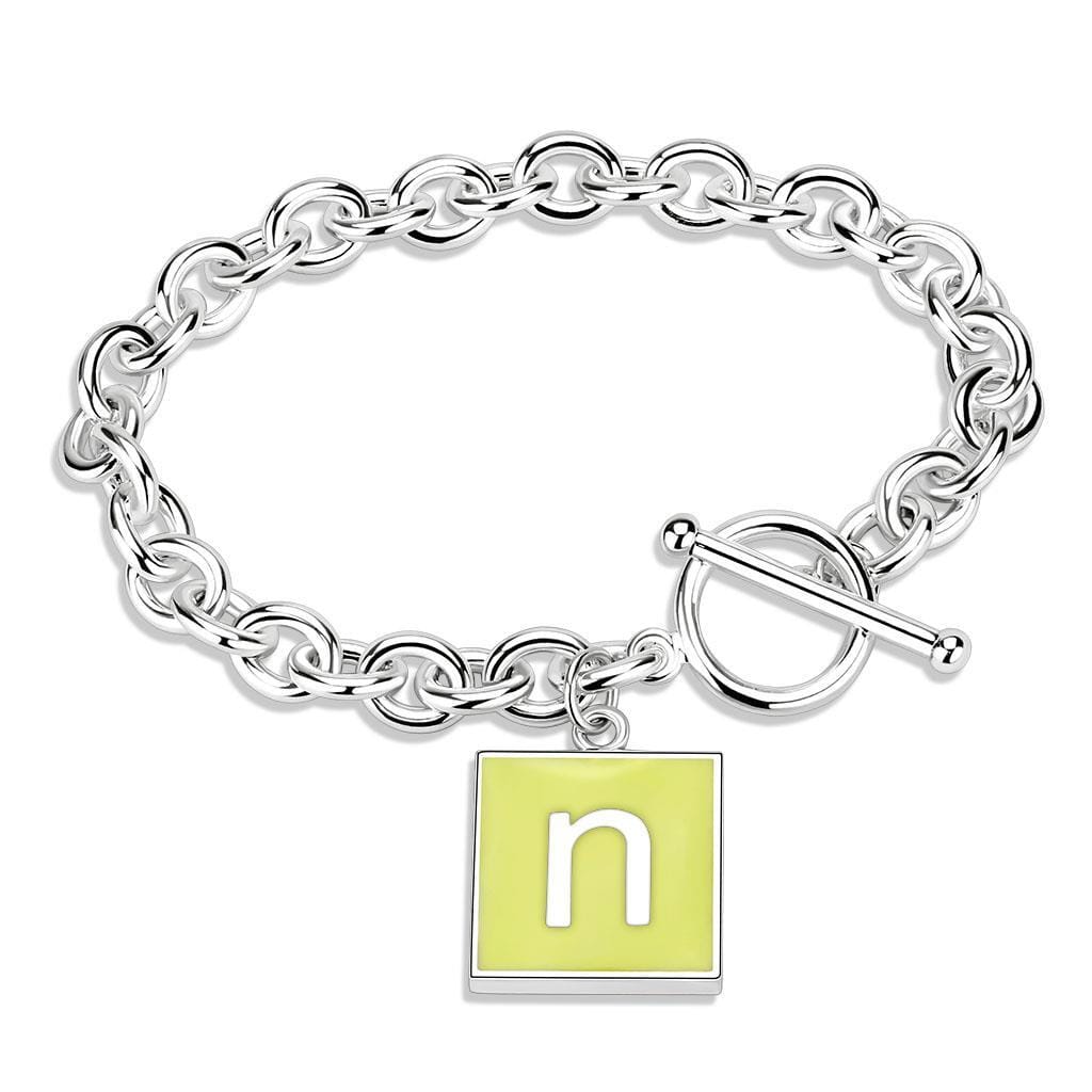 LO4639 - High-Polished Brass Bracelet with Epoxy in Emerald