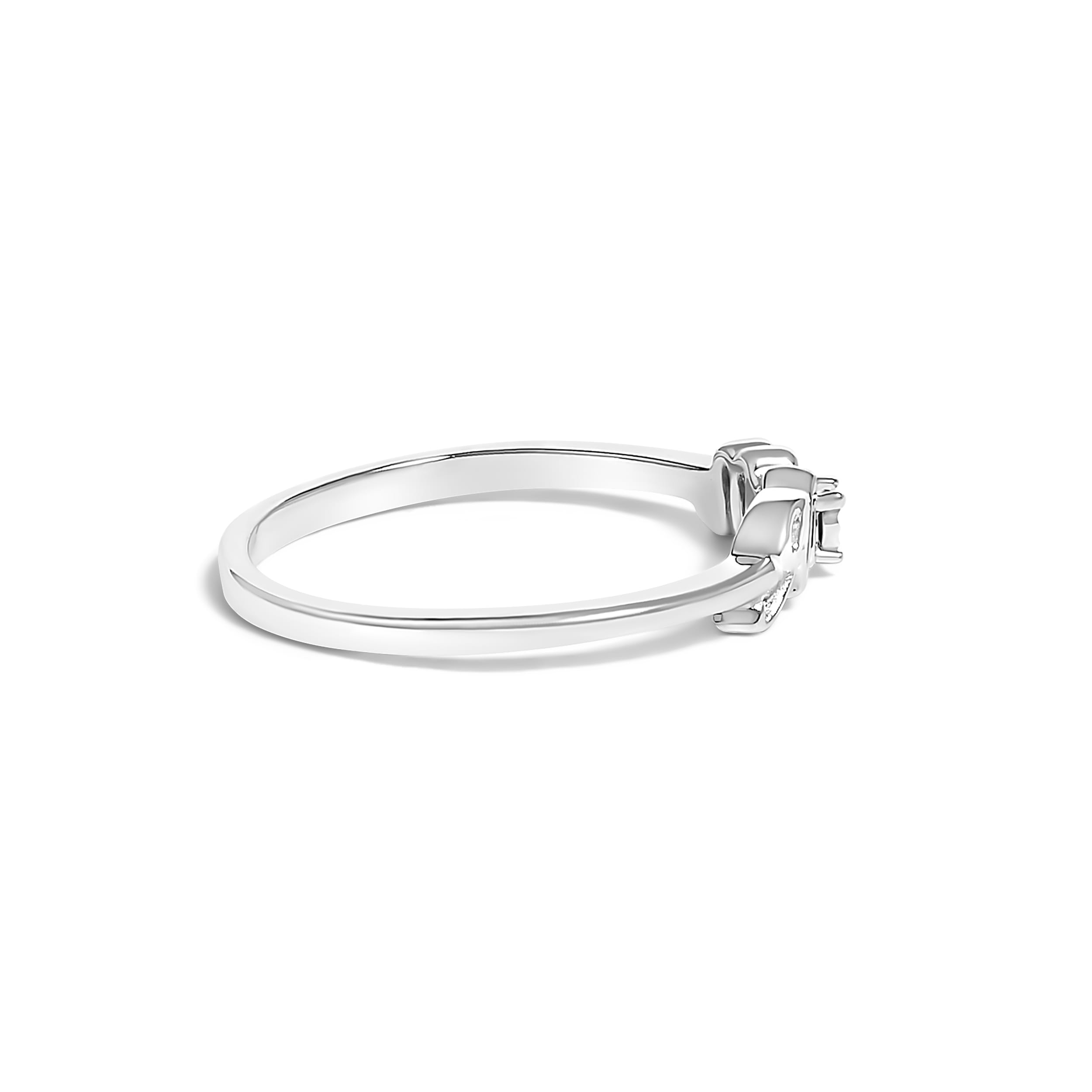 .925 Sterling Silver Diamond Accent "MOM" Ring (J-K Color, I2-I3 Clarity) - Ring Size 8