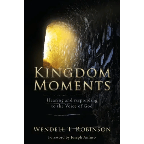 Kingdom Moments: Hearing and responding to the Voice of God - Paperback