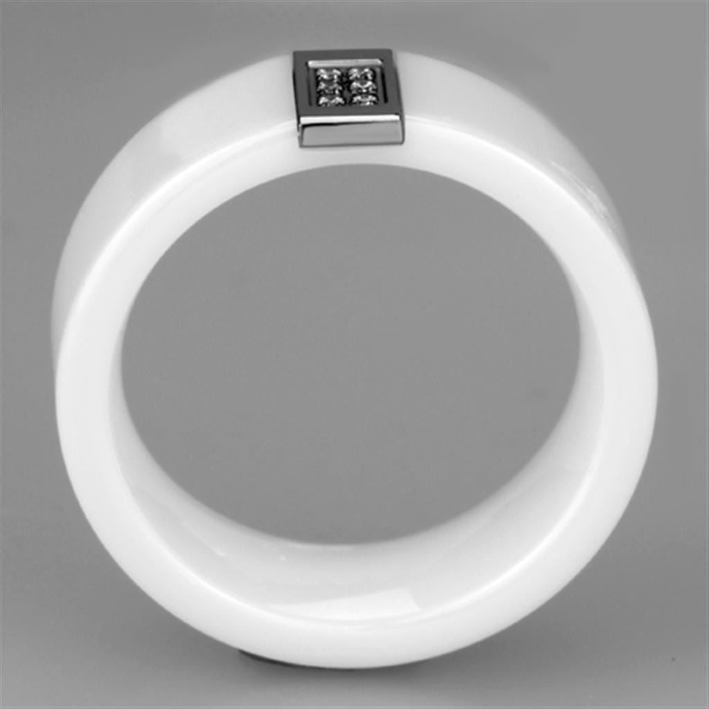3W952 - High polished (no plating) Stainless Steel Ring with Ceramic in White