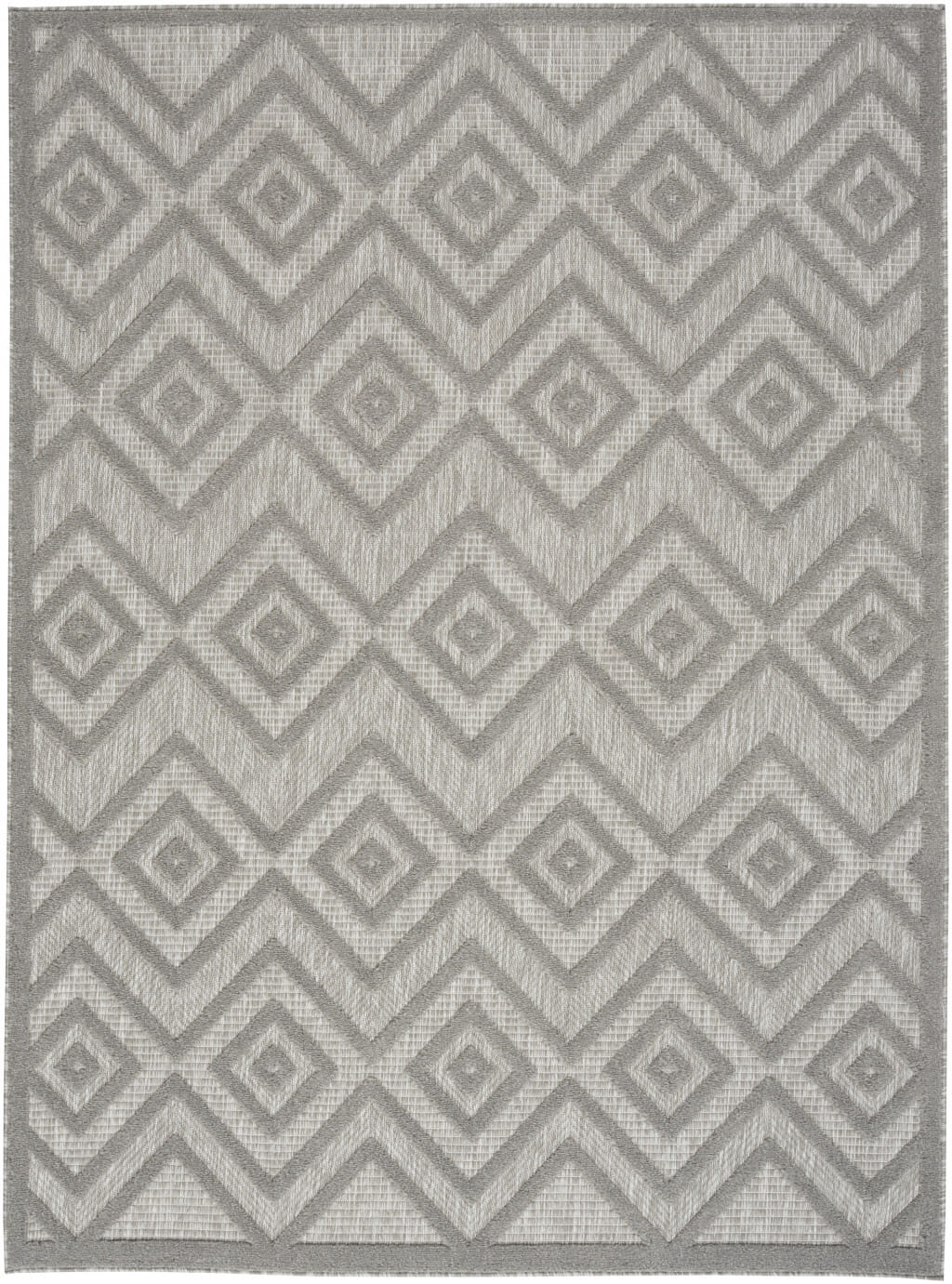 5' X 7' Silver Grey Argyle Indoor Outdoor Area Rug