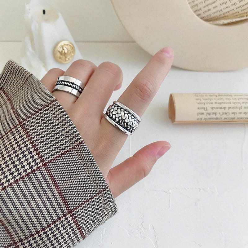 Vintage Twisted Wide 925 Sterling Silver Adjustable Ring