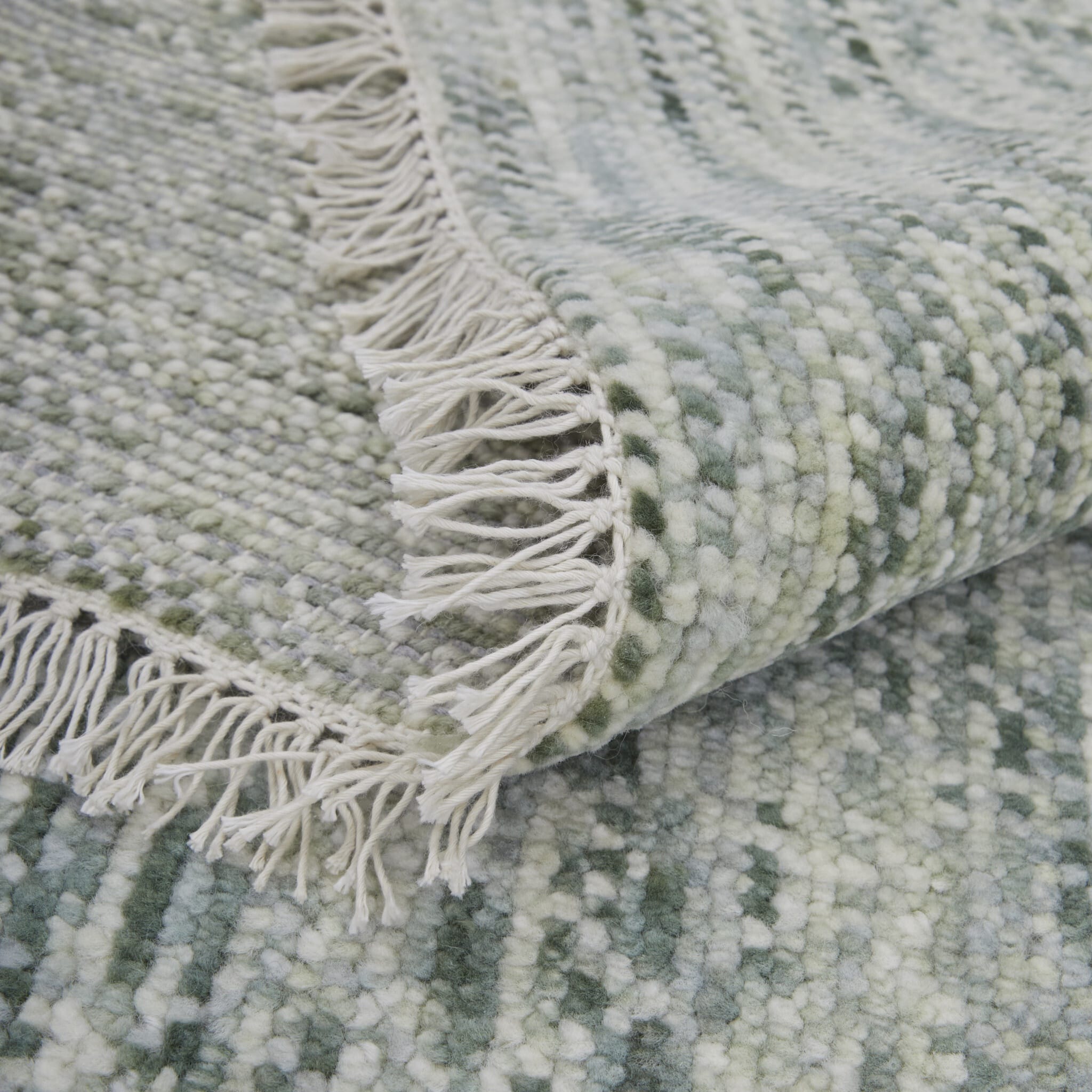 2' X 3' Ivory and Green Wool Hand Knotted Area Rug With Fringe