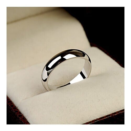 Polishing Surface Engagement Platinum Ring