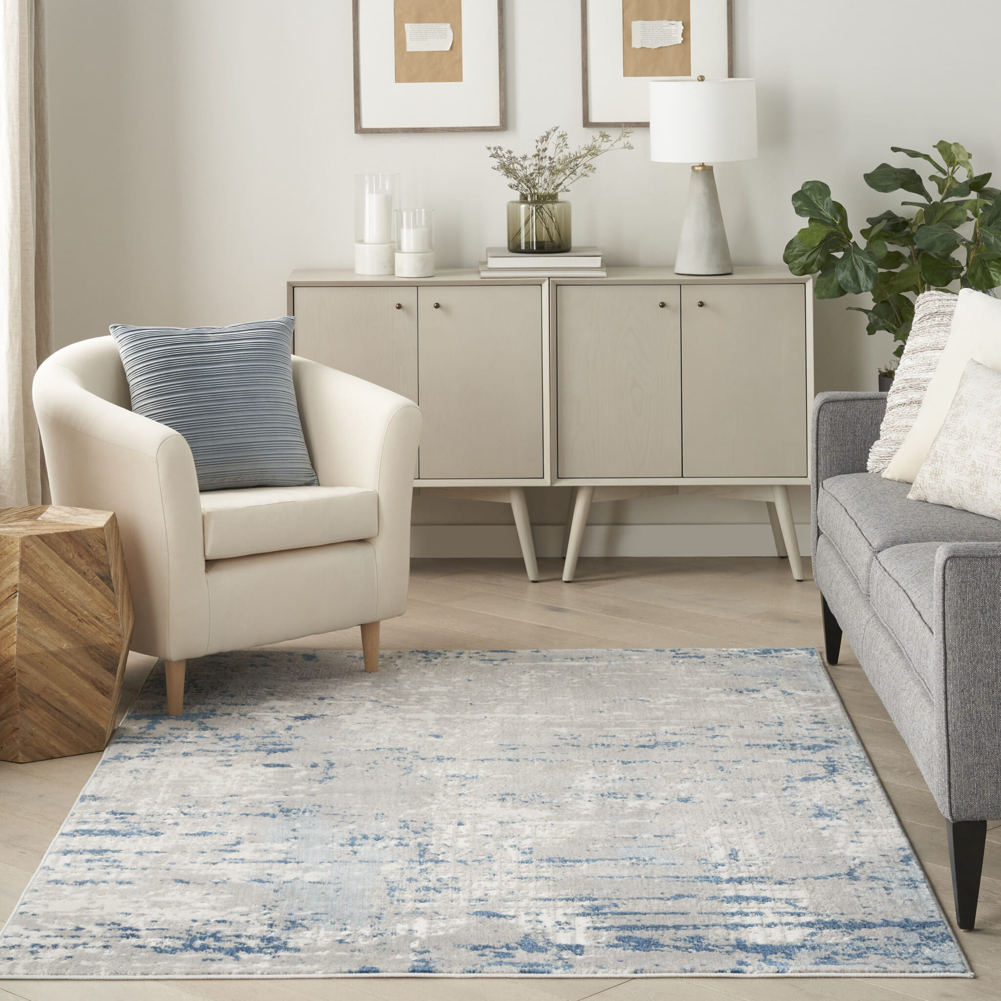 5' X 7' Ivory Abstract Power Loom Area Rug