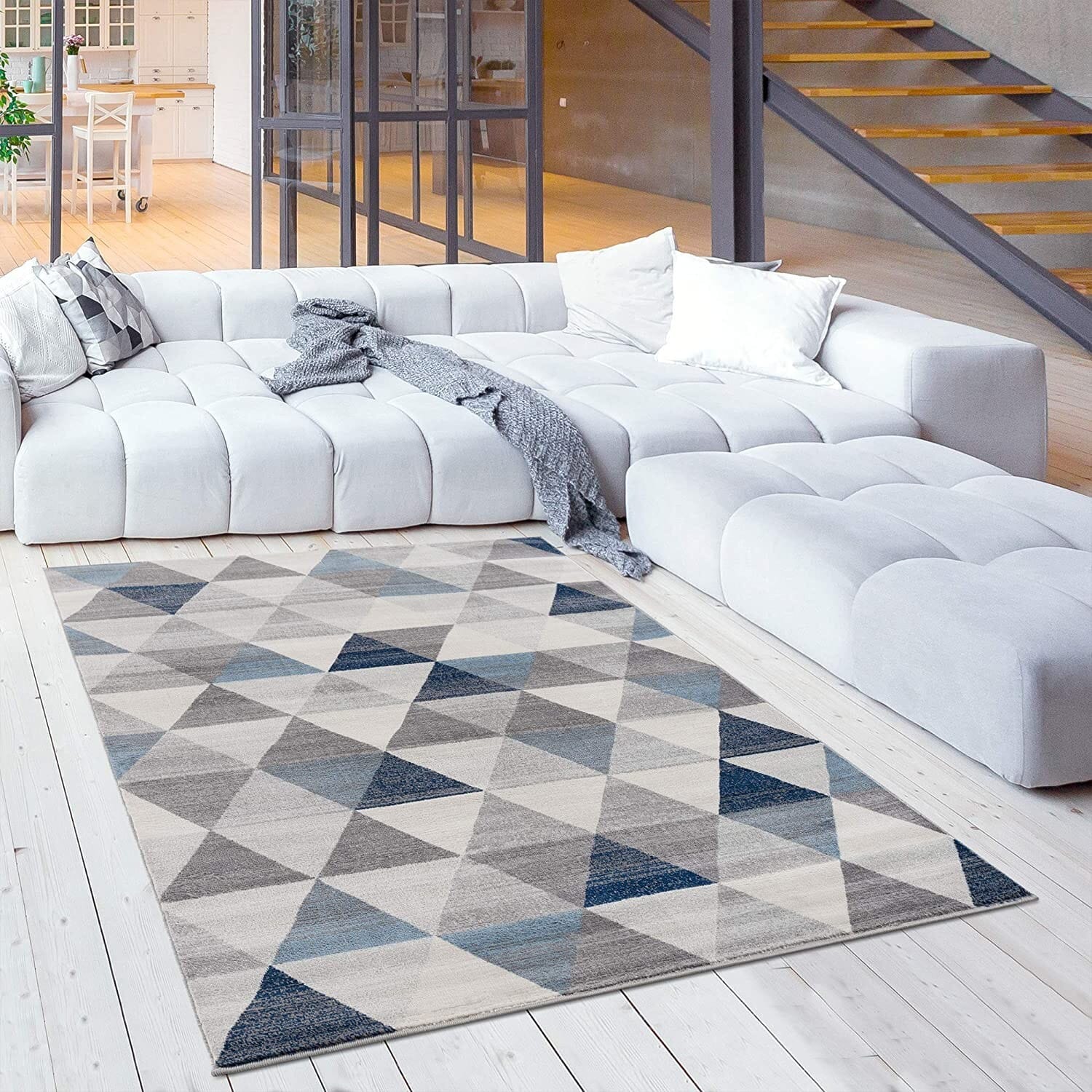 4' X 6' Navy Blue Geometric Diamond Area Rug