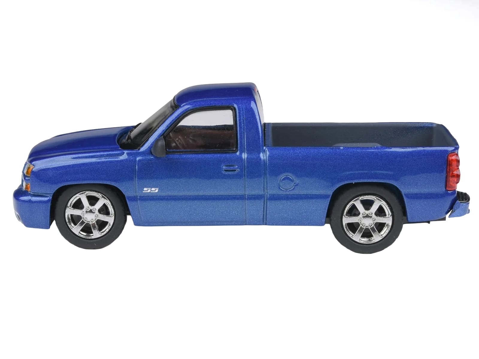 2006 Chevrolet Silverado 'Cateye' Pickup Truck Ming Blue Metallic 1/64 Diecast Model Car by Paragon Models
