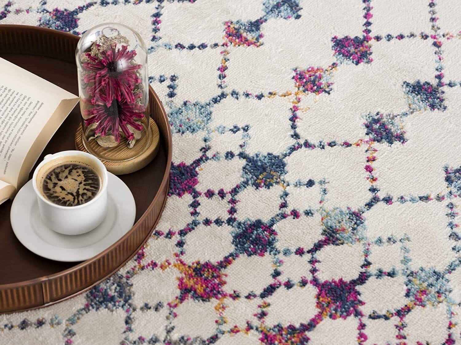 5' X 8' White Modern Geometric Grid Area Rug