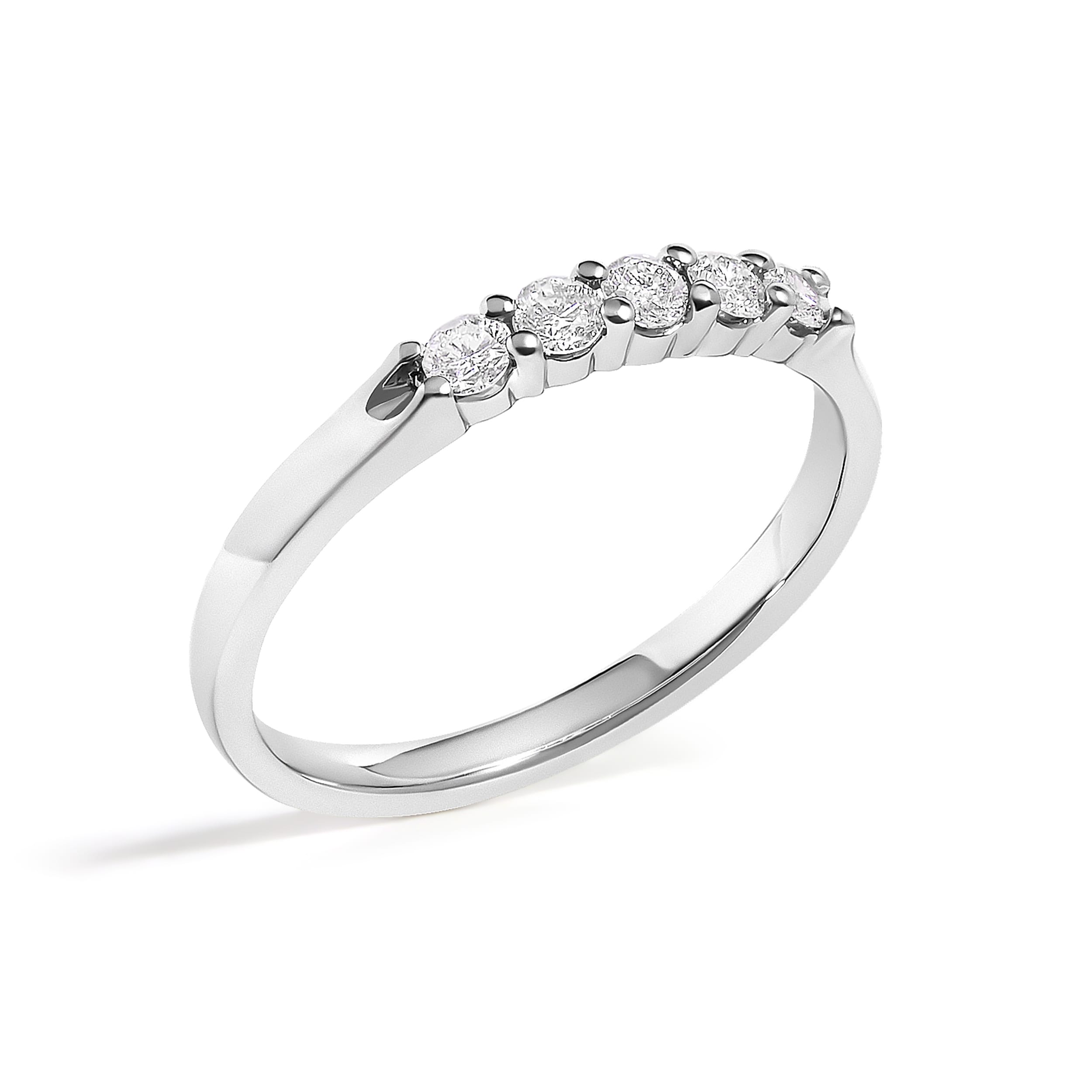 14K White Gold 1/4 Cttw Diamond 5 Stone Band Ring