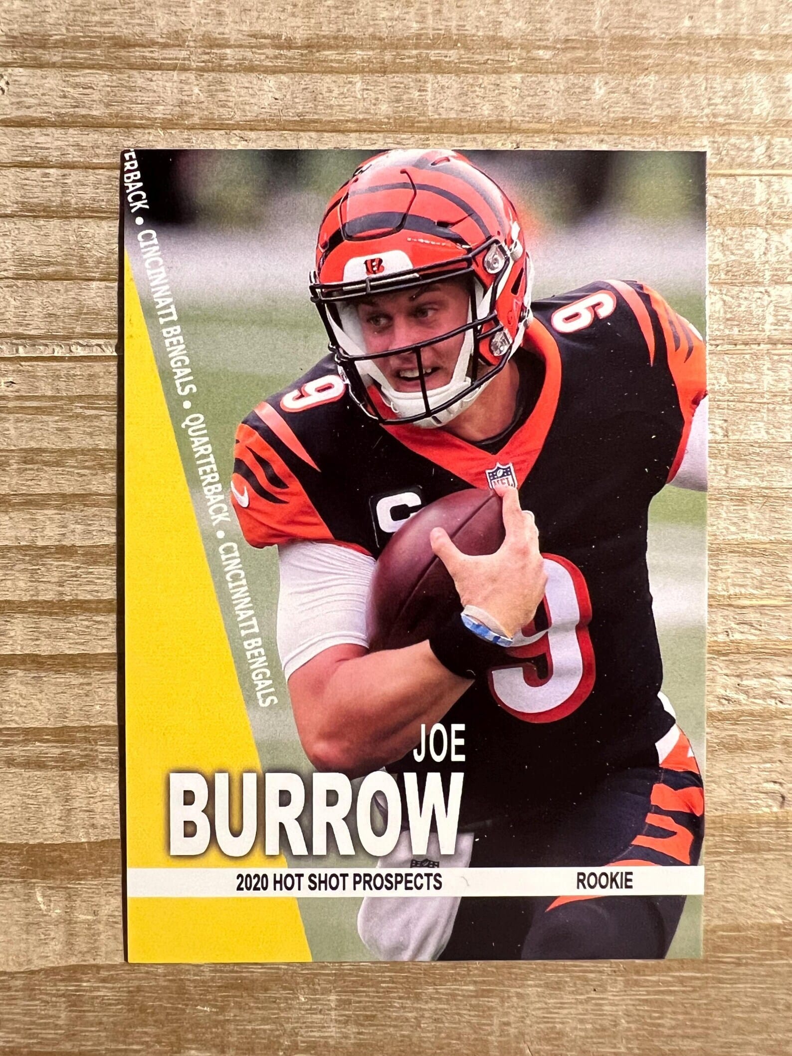 Joe Burrow 2020 Hot Shot Prospects Rookie Card - Cincinnati Bengals