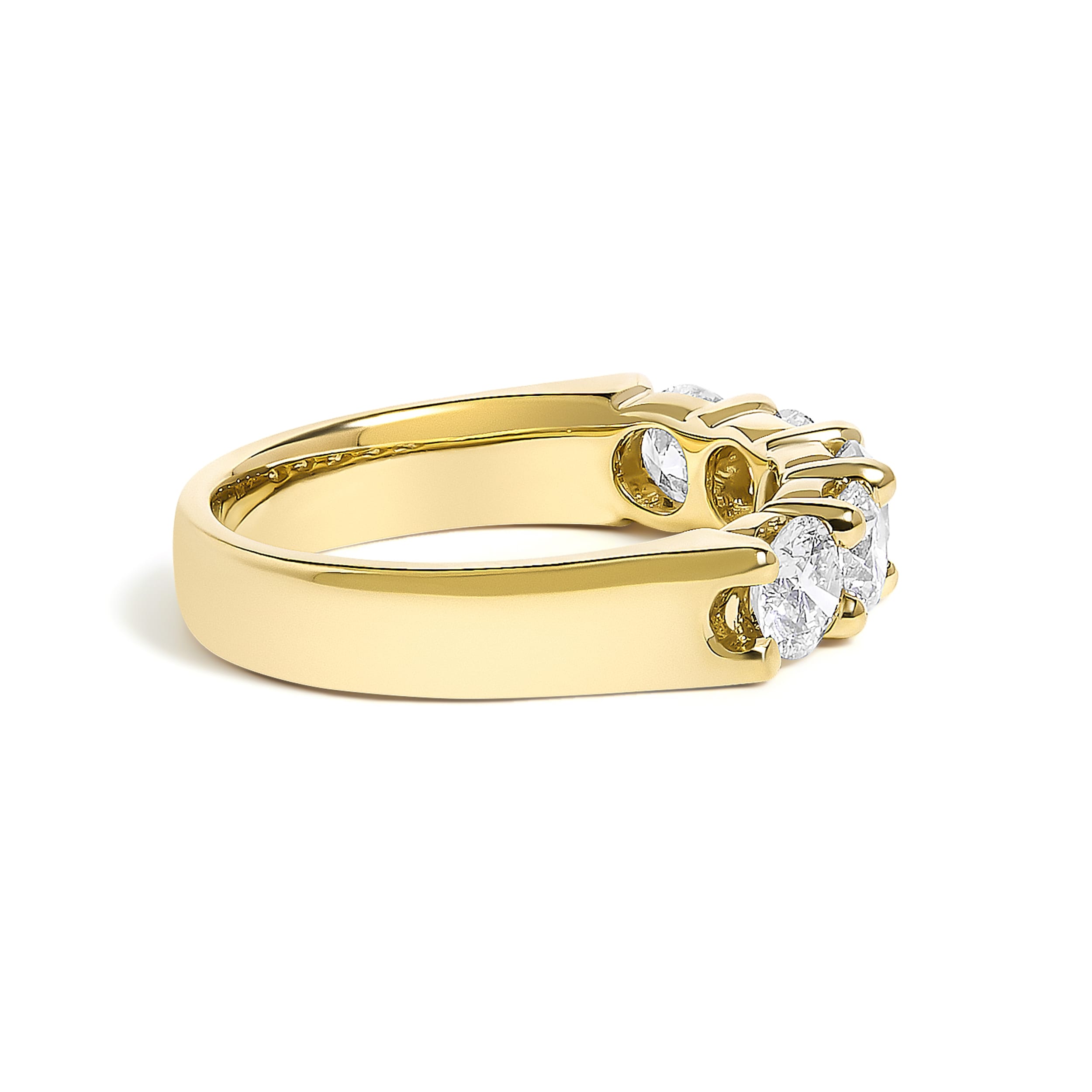 14K Yellow Gold 1 1/2 Cttw Diamond 5 Stone Band Ring