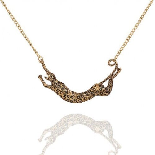 Vintage Leopard Pendant Design High Fashion Costume Necklace