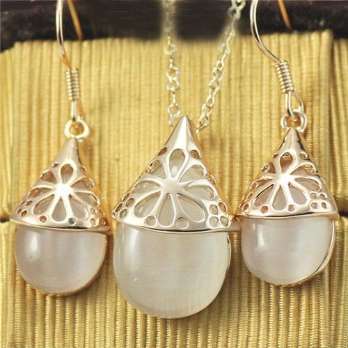 Opal Inlaid Chrysanthemum Hollow Floral Pendant Rose Gold Necklace and Earrings Set