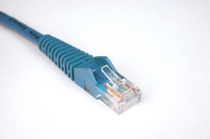 Eaton tripp lite series cat5e 350 mhz snagless molded (utp) ethernet cable (rj45