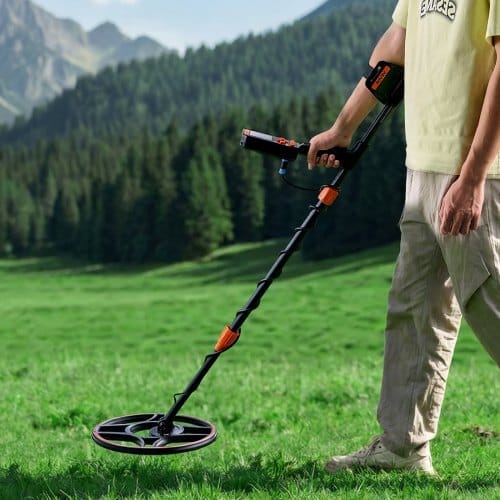 Waterproof Metal Detector, 12", Professional High Accuracy Gold Detector for Adults, with Display, Wireless Headphones, 7 Modes, Adjustable Length, for Detecting Gold Treasure Hunting, IP68
