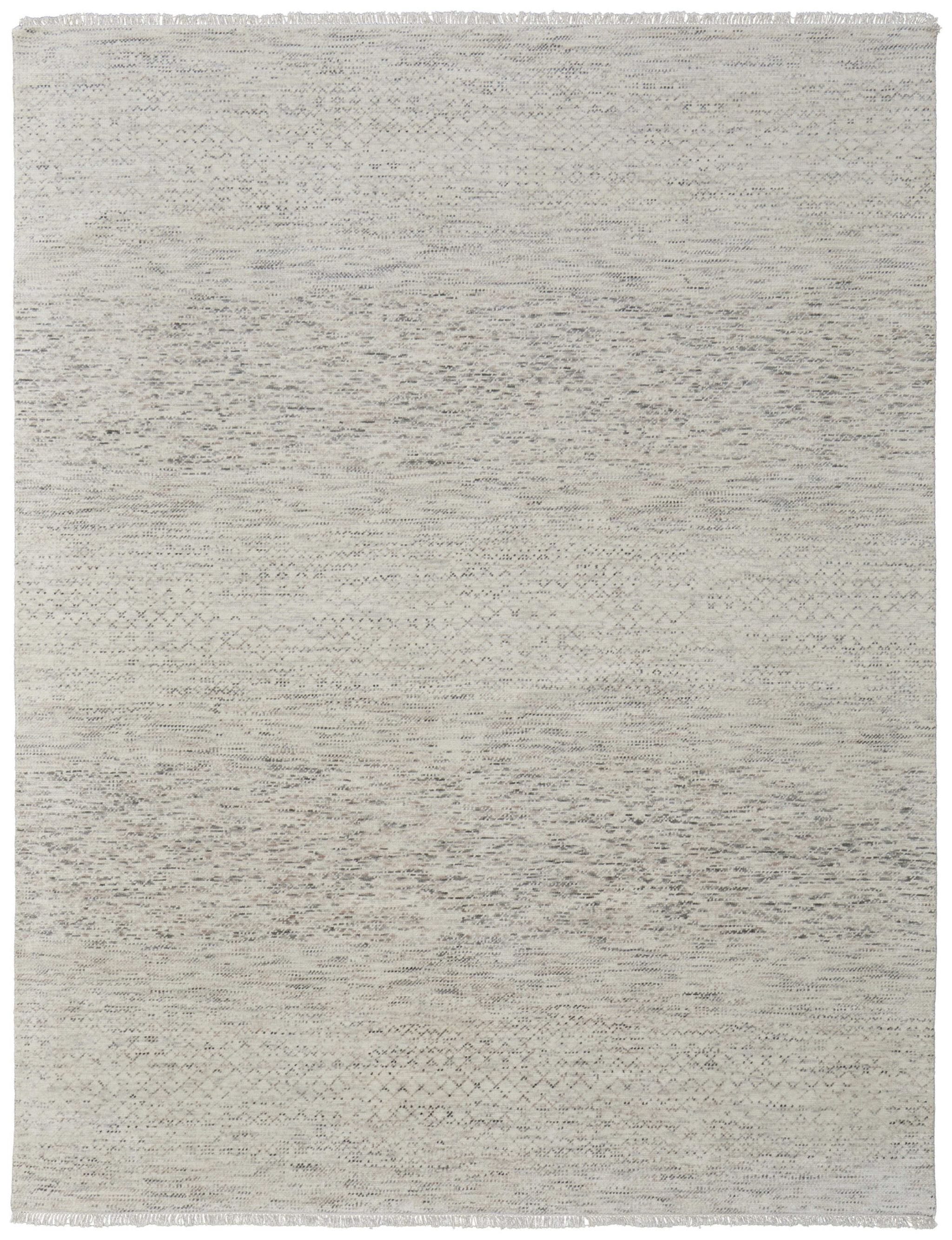 8' X 10' Ivory and Gray Wool Hand Knotted Area Rug With Fringe