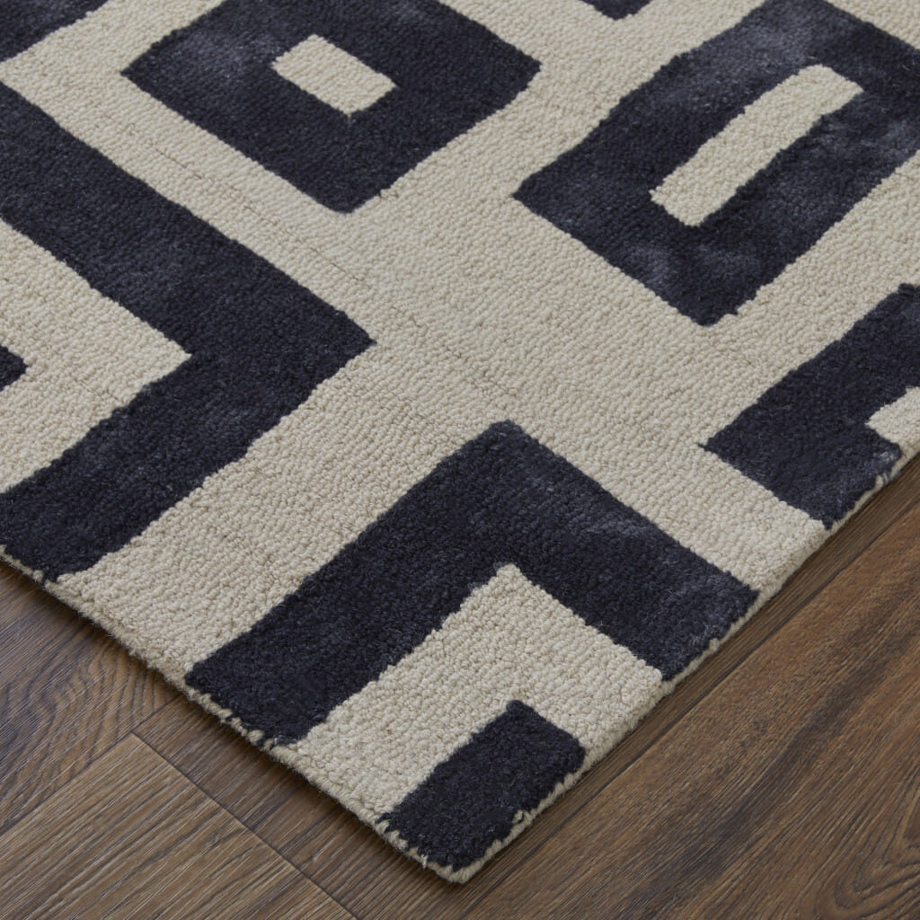 4' X 6' Ivory And Black Wool Tufted Handmade Area Rug