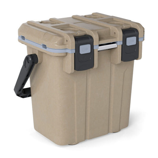 Ultra-Light Injection Molded Cooler 21 QT Hard Ice Chest-White