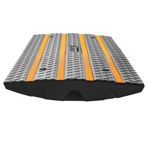 Car Driveway Rubber Curb Ramp, 33069 lbs Load Capacity, 2.6 inch Rise Curbside Bridge Ramp with Yellow Reflective Strips, Suitable for Loading Dock, Warehouse, Garage, Sidewalk (2 Pack)