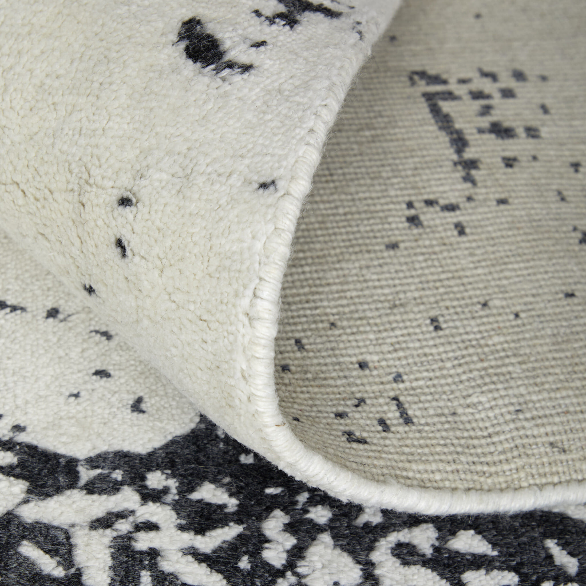 9' X 12' Black and Gray Abstract Hand Woven Area Rug