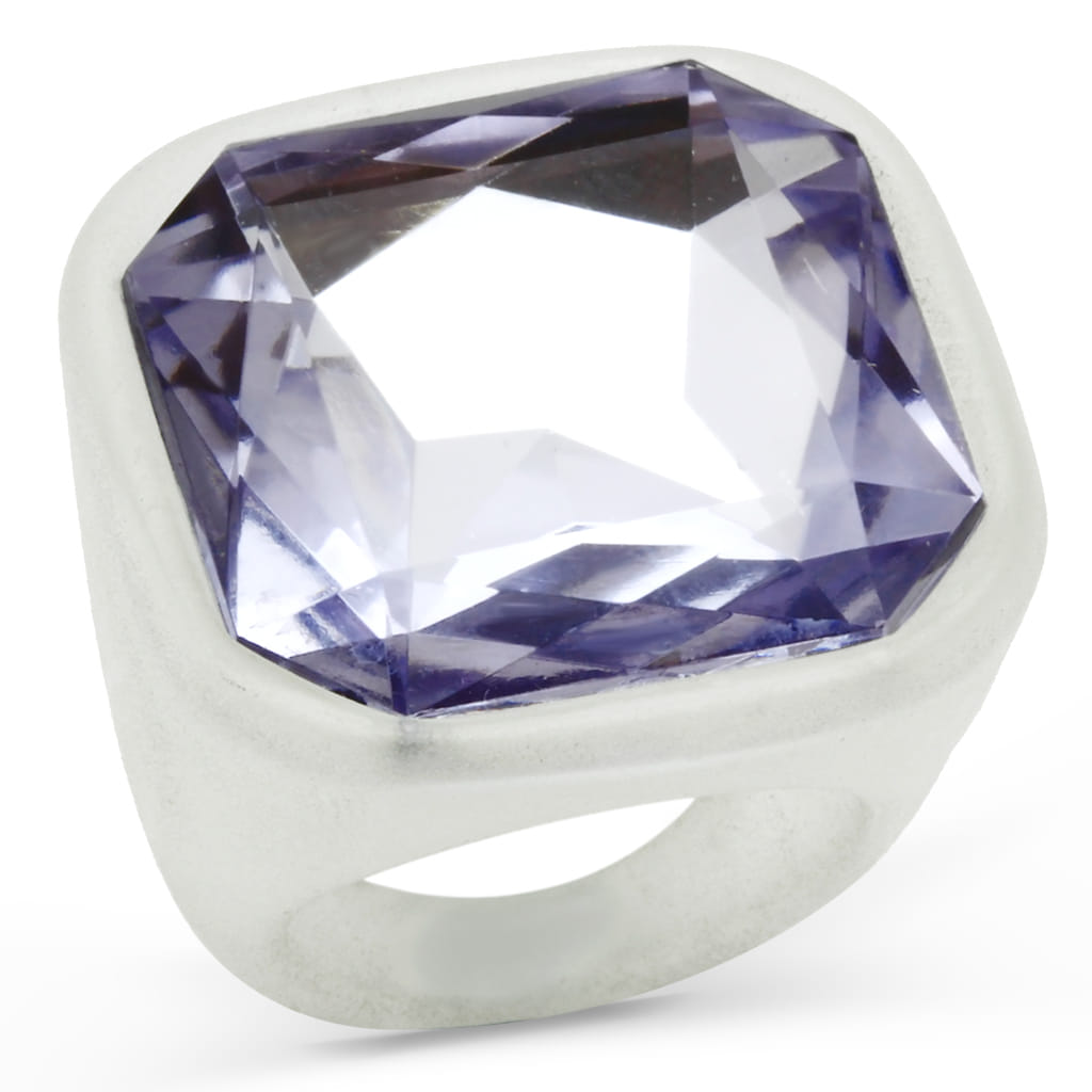 VL013 - Resin Ring with Synthetic Acrylic in Light Amethyst