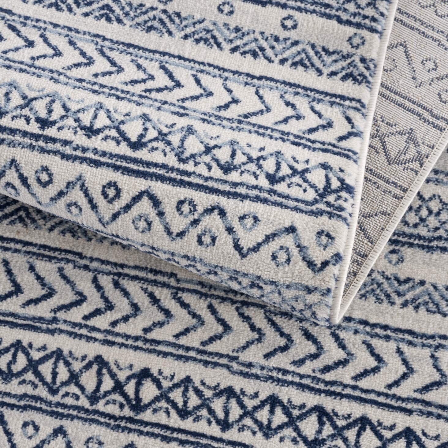 4' X 6' Navy Blue Decorative Stripes Area Rug