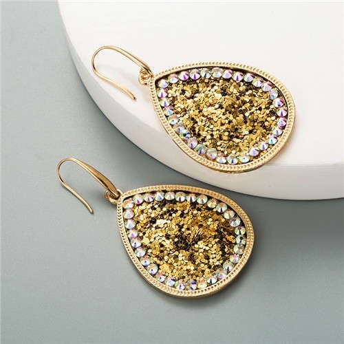 Shining Sequins Rimmed Stones Embellished Waterdrop Graceful Women Costume Earrings - Golden