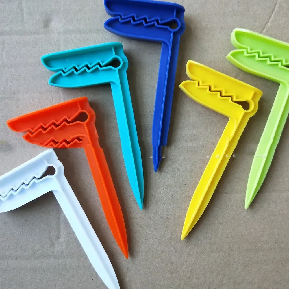 SandGrip Beach Towel Anchors