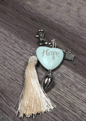 Keyring - Green - Heart with "Hope"