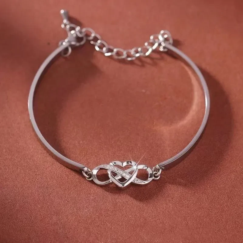 Eternal Heart Bracelet