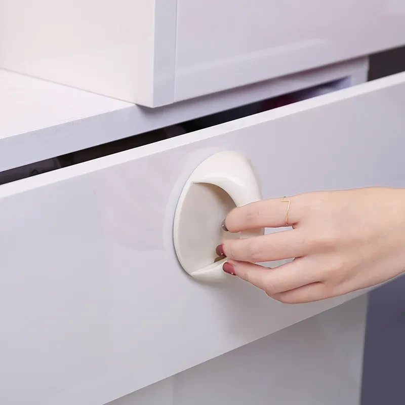 Closet Door Knobs