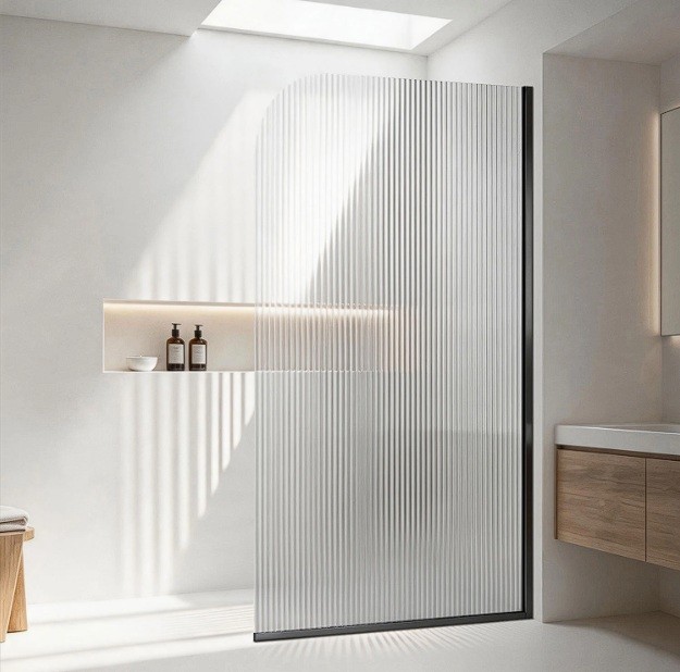 Fluted Curved Shower Screen 1200 x 2000mm Matte Black - RHS