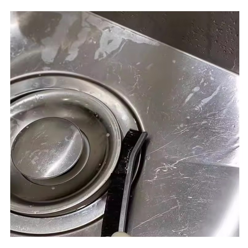 Bristled Crevice Cleaning Brush