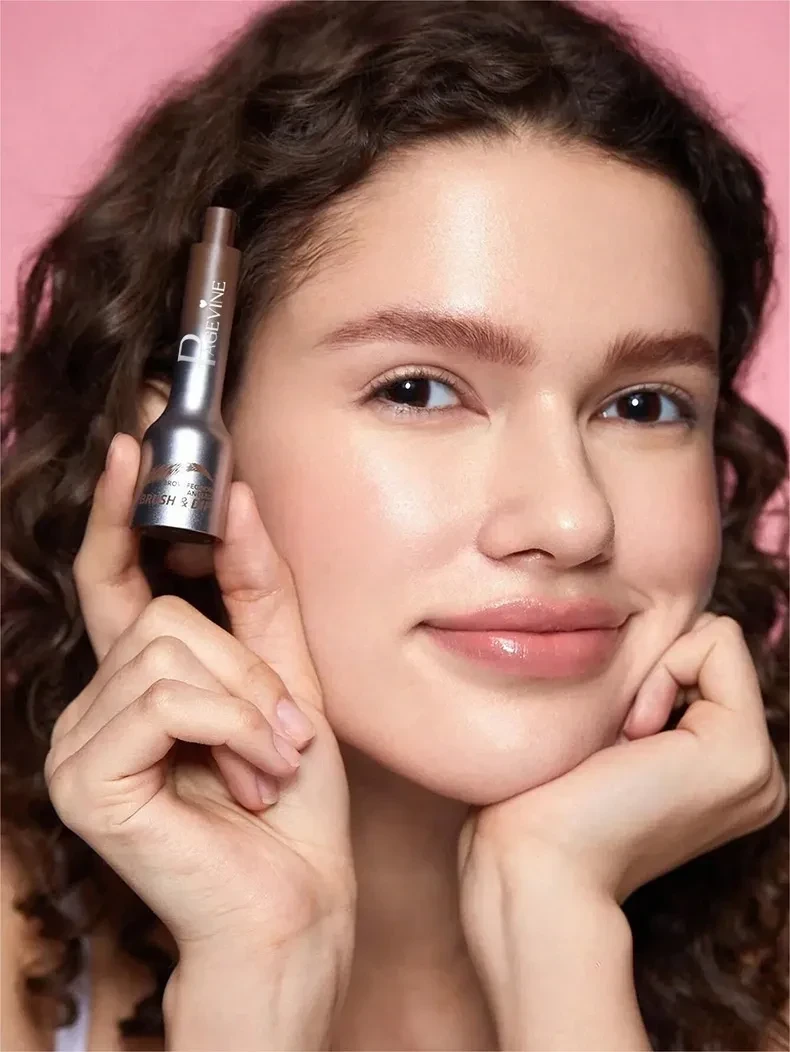 Brow-Fection Angled Brush