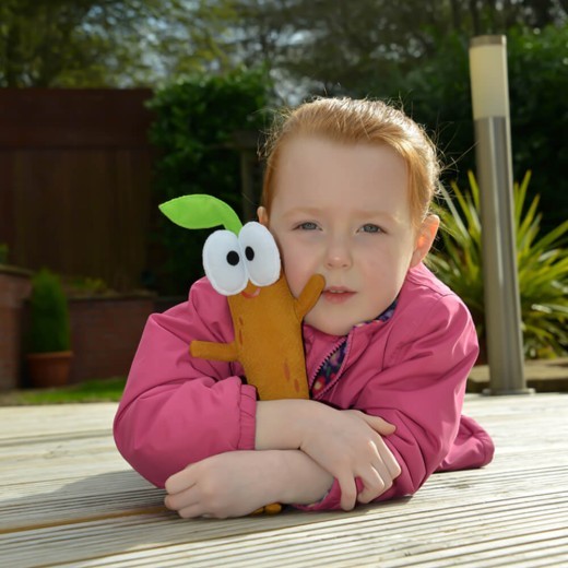 HEY DUGGEE SINGING STICKY STICK SOFT TOY