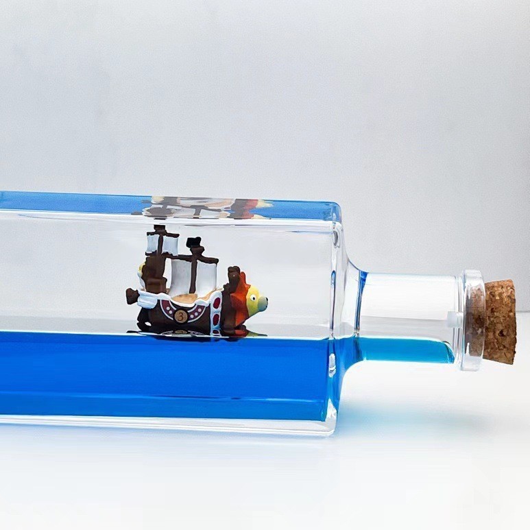 Acrylic Cruise Model