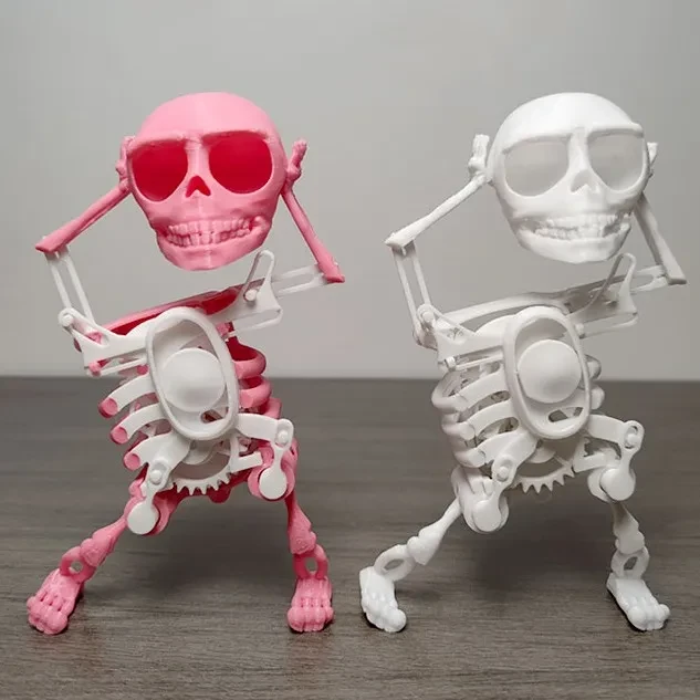 Dancing and Swinging 3D Skull Toy