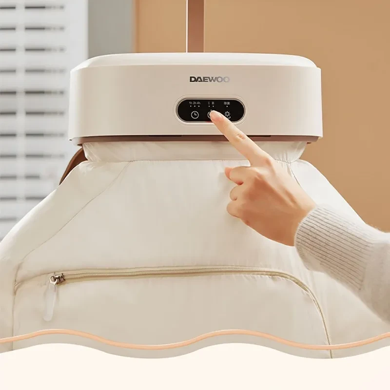 Daewoo™ Portable and compact clothes dryer